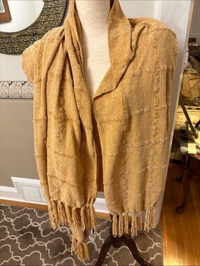 Vince Camuto Ochre Fringe Throw Blanket chenille poly new never used 2 of them